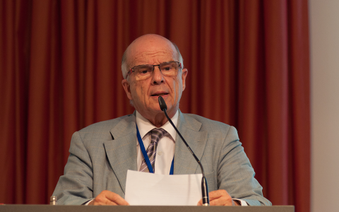 Leonidas Chrysanthopoulos : Crise mondiale : proposition de solutions
